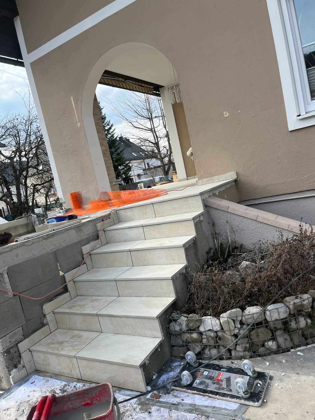 Fliesenarbeiten im Außenbereich 2
